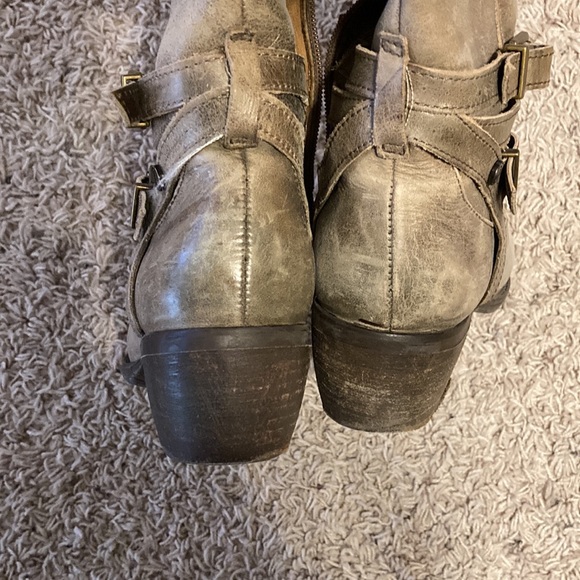 Nurture Greyson distressed leather boots. - Picture 4 of 8